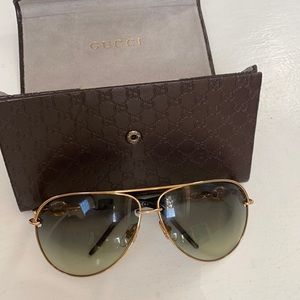 Gucci aviator sunglasses